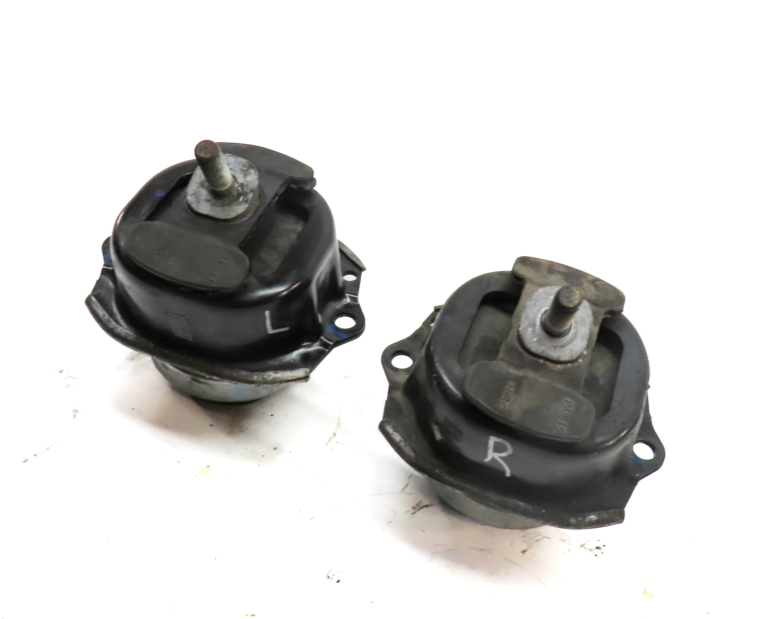 2010 BMW X5 (E70) 3.0L DIESEL (M57Y) LEFT & RIGHT ENGINE MOTOR MOUNT SET/2 — exact item pictured